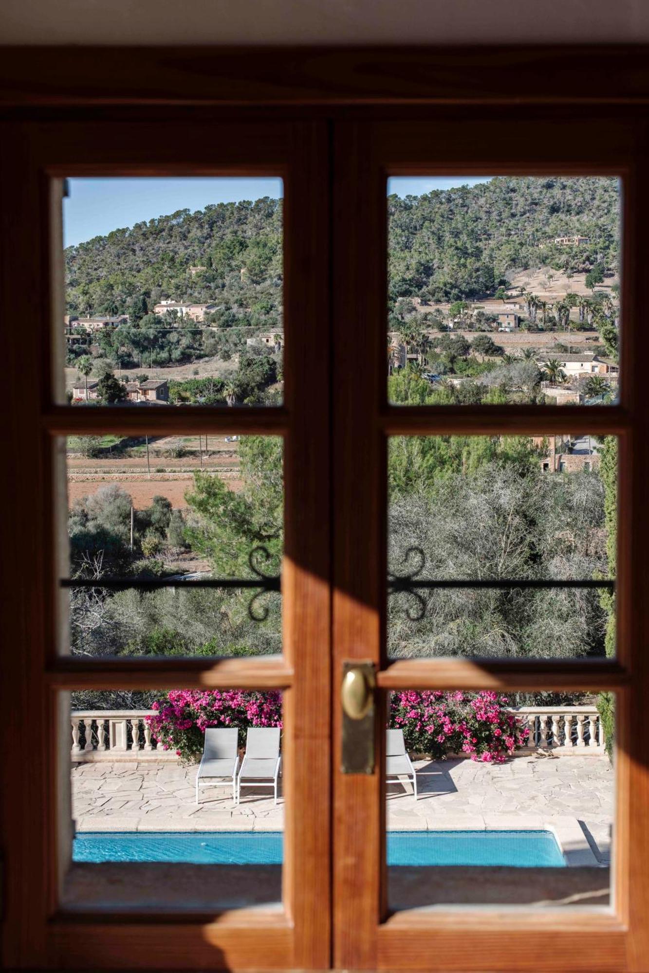 Villa C'an Talaieta Luxurious *